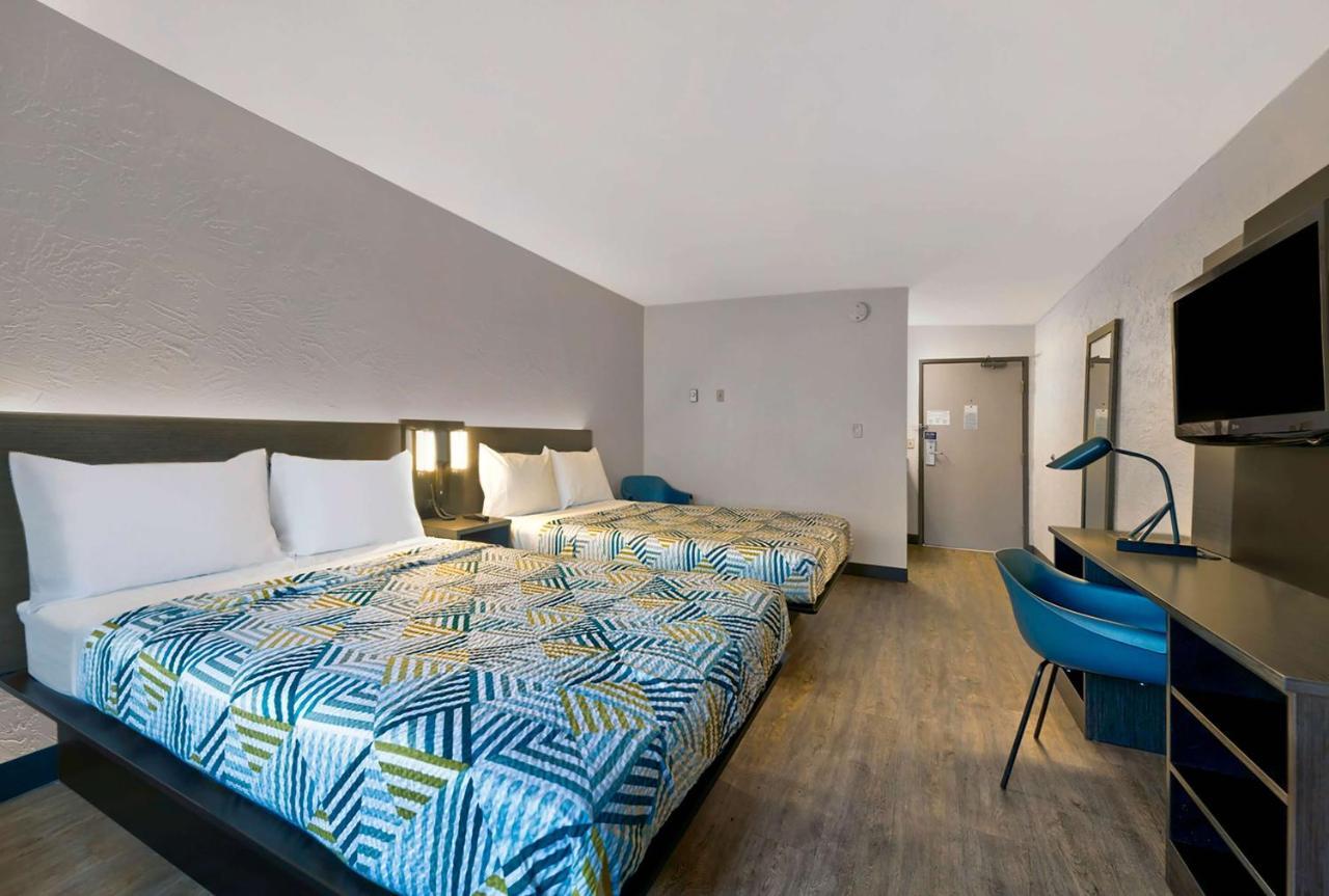 Motel 6-Oak Creek, Wi Екстер'єр фото